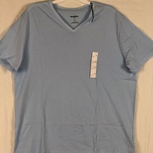 🆕Bogo🆓Men’s tee’s light blue. special